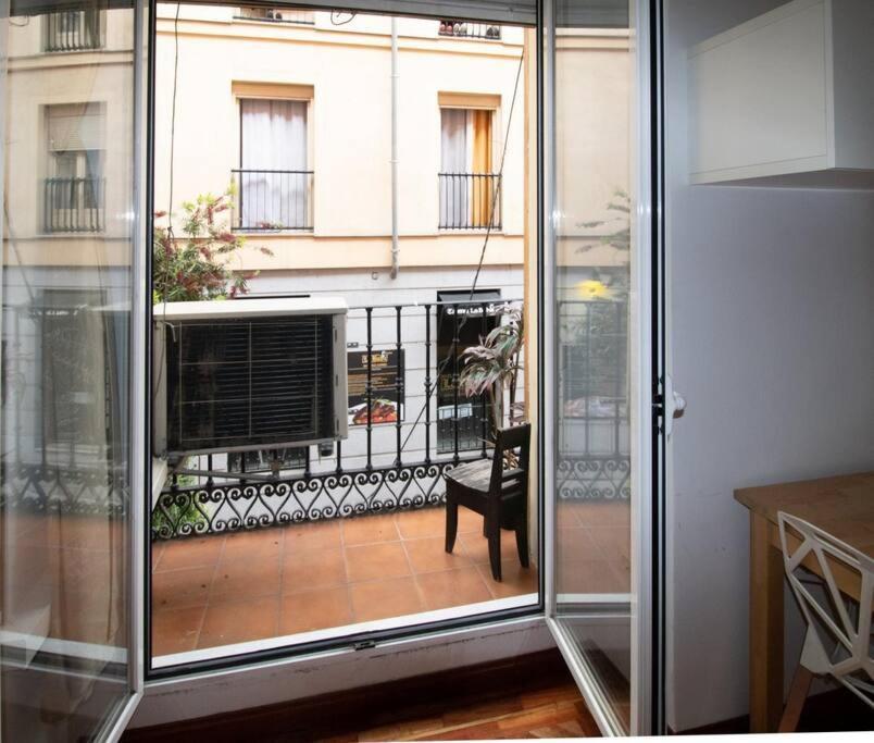 Exclusivo Y Acogedor Apartamento Con Balcon En Chueca, Con Aire Acondicionado Y Calefaccion Мадрид Экстерьер фото